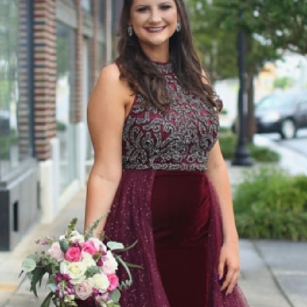 Sherri Hill